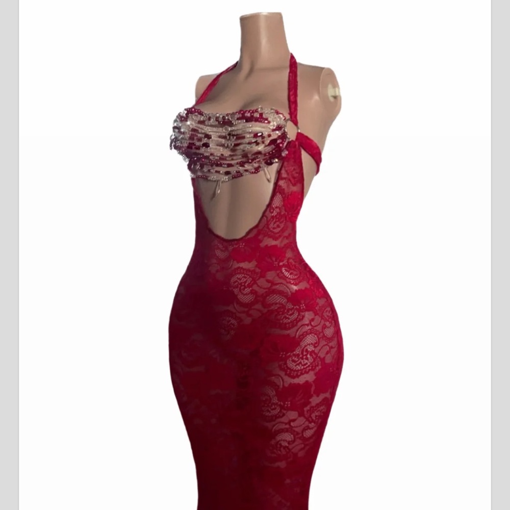 Anoid the Brand Elegant Red Lace Dress